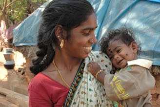 SOS Familieversterkend programma lachende moeder en dochter