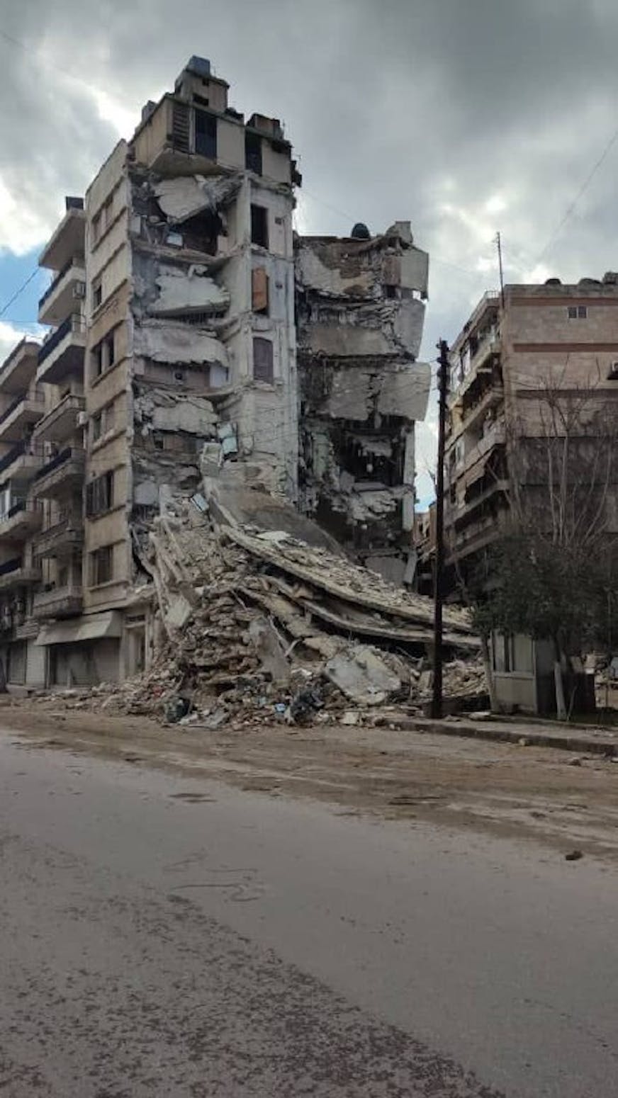Gebouwen in Aleppo ingestort