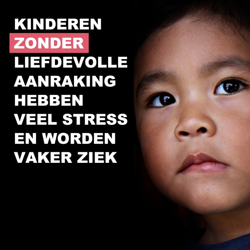 Meisje met de tekst erover